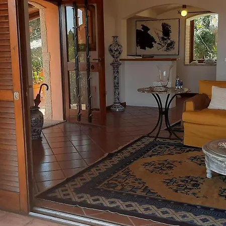 Lupo Cattivo Con Sei Camere- Centro Villa *