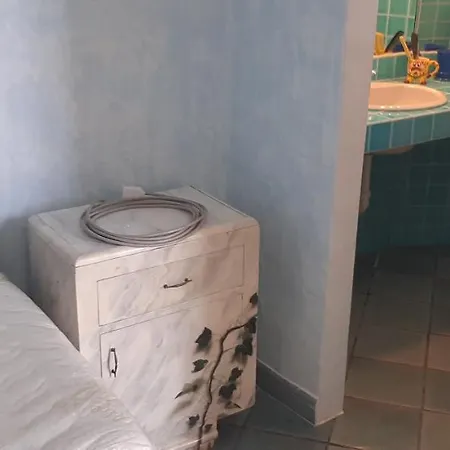 Lupo Cattivo Con Sei Camere- Centro Villa